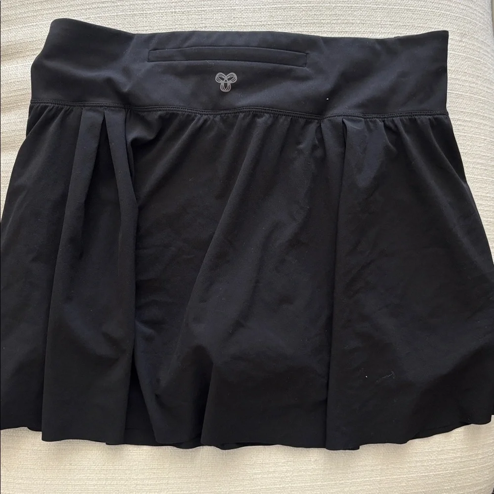 Aritzia Tna Black Workout Skort